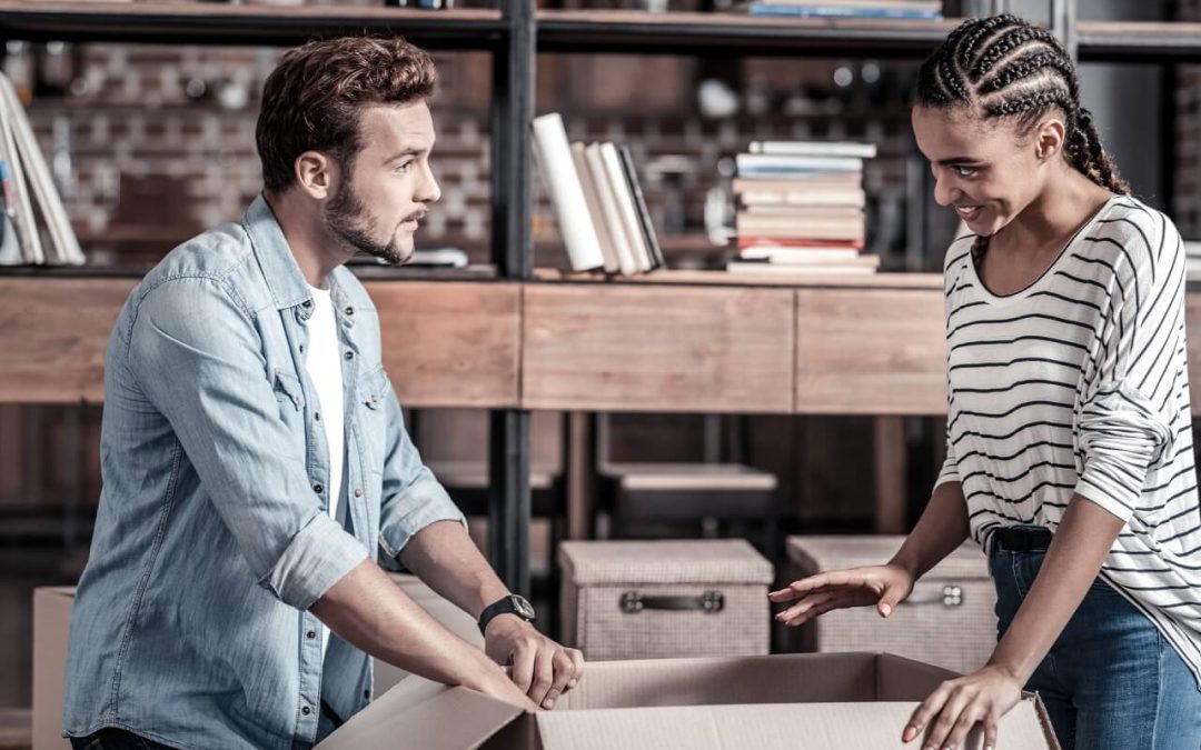 5 Tips for Decluttering Your Home